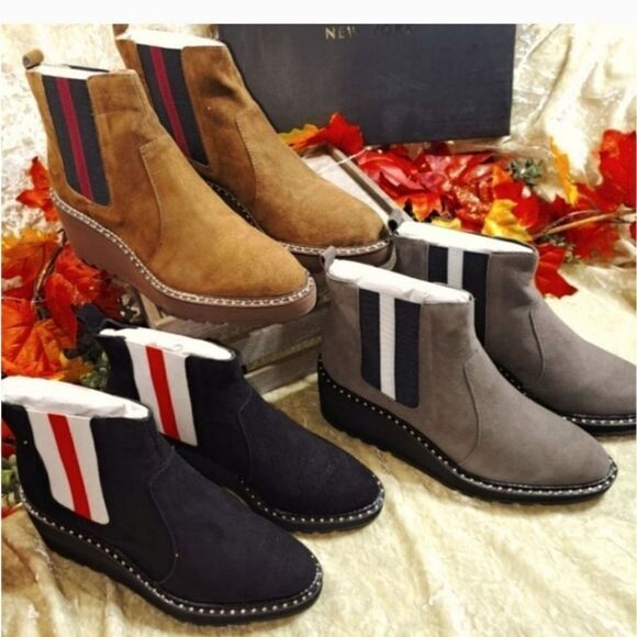 Cecelia Leather Gemma Ankle Studded  Boots several colors to choose from - Picture 2 of 16